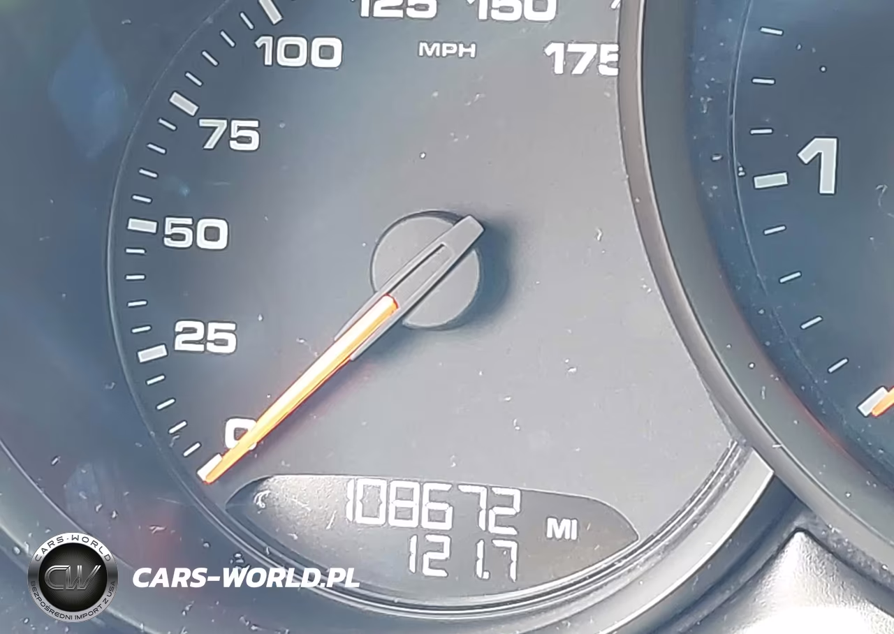 2018 Porsche Macan VIN:WP1AA2A52JLB00932 - 15