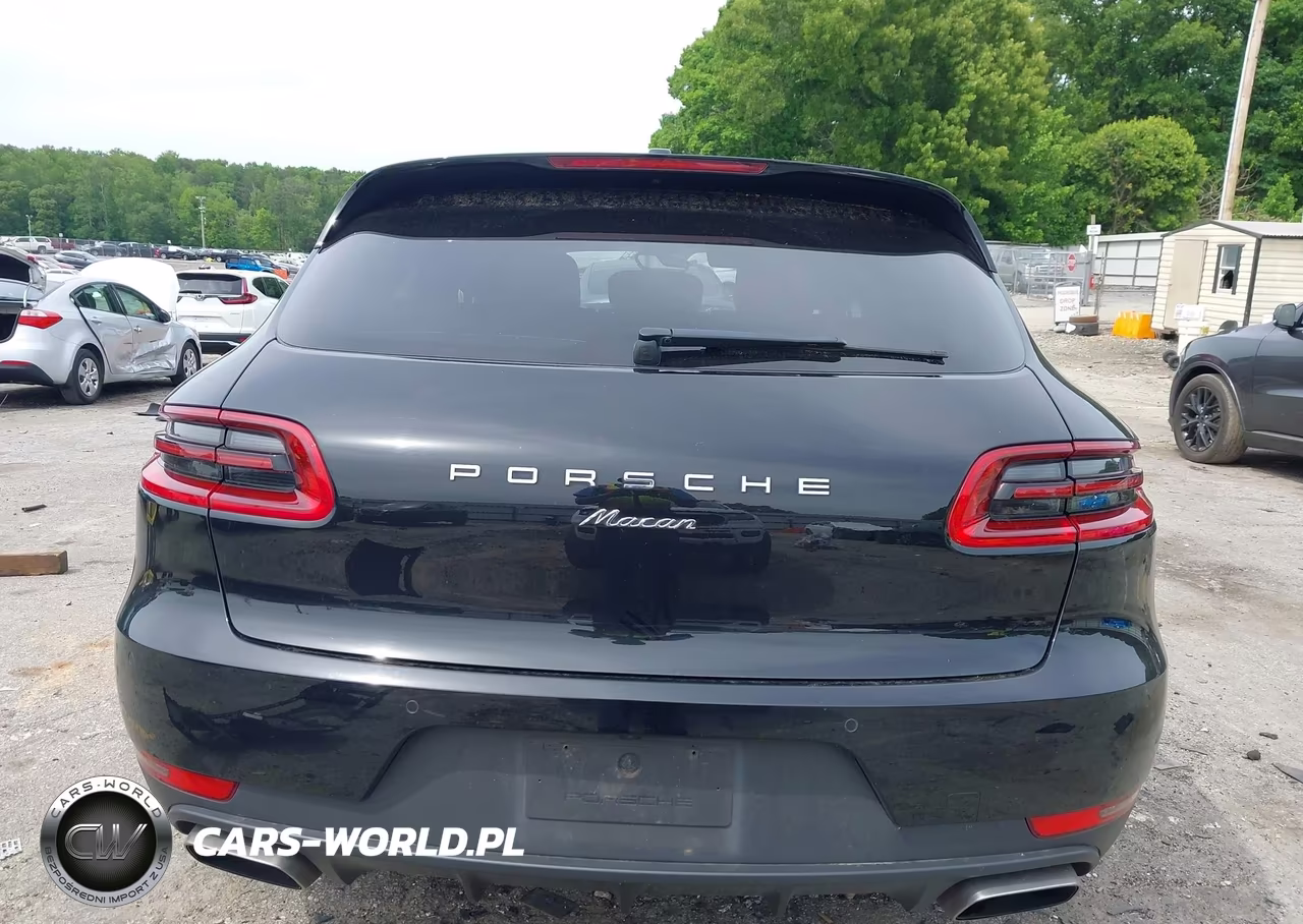 2018 Porsche Macan VIN:WP1AA2A52JLB00932 - 16