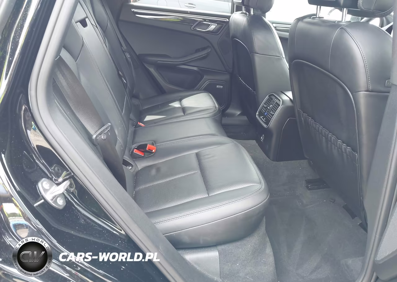 2018 Porsche Macan VIN:WP1AA2A52JLB00932 - 8