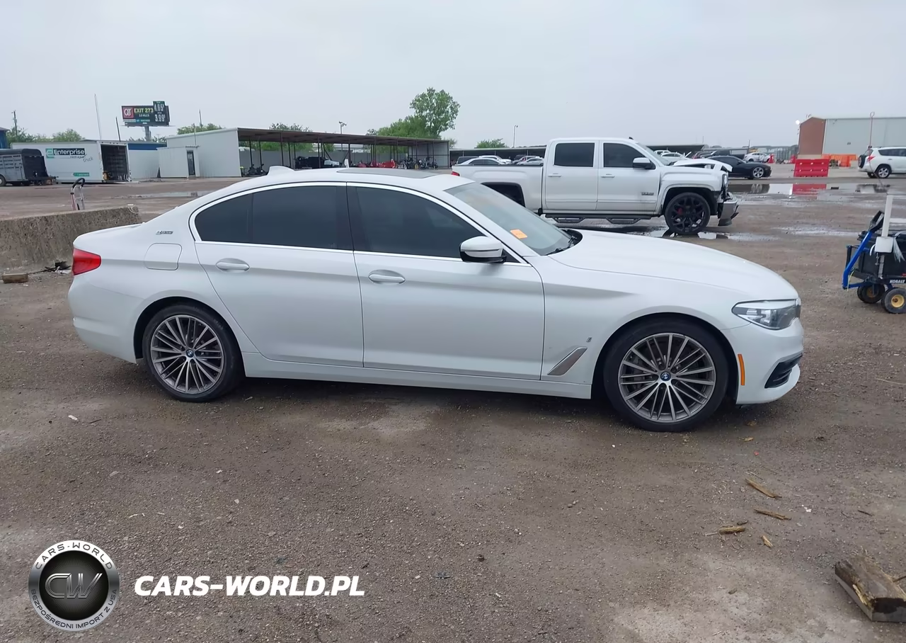 2019 BMW 530E Iperformance VIN:WBAJA9C5XKB389277 - 13