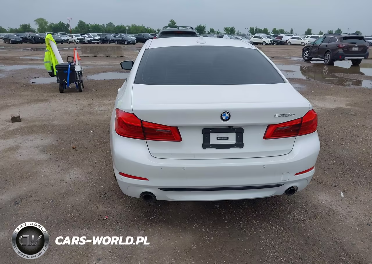 2019 BMW 530E Iperformance VIN:WBAJA9C5XKB389277 - 16