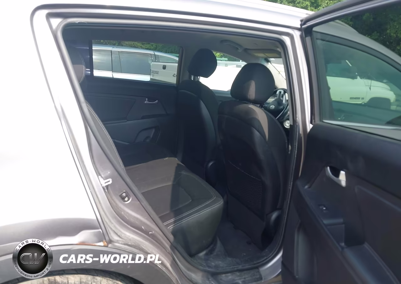 2011 Kia Sportage Ex VIN:KNDPC3A20B7137120 - 8