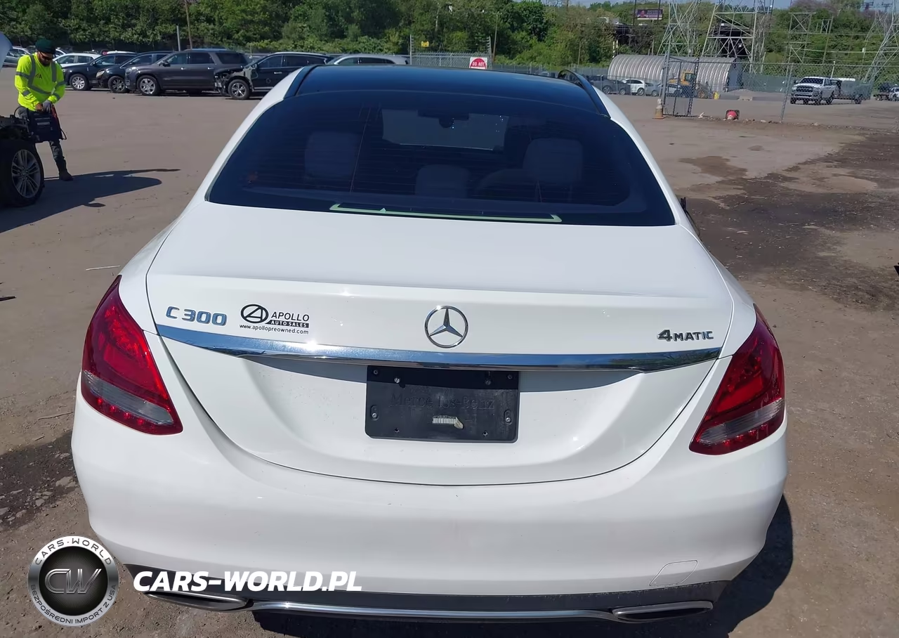 2018 Mercedes-Benz C 300 4Matic VIN:WDDWF4KB4JR312436 - 16