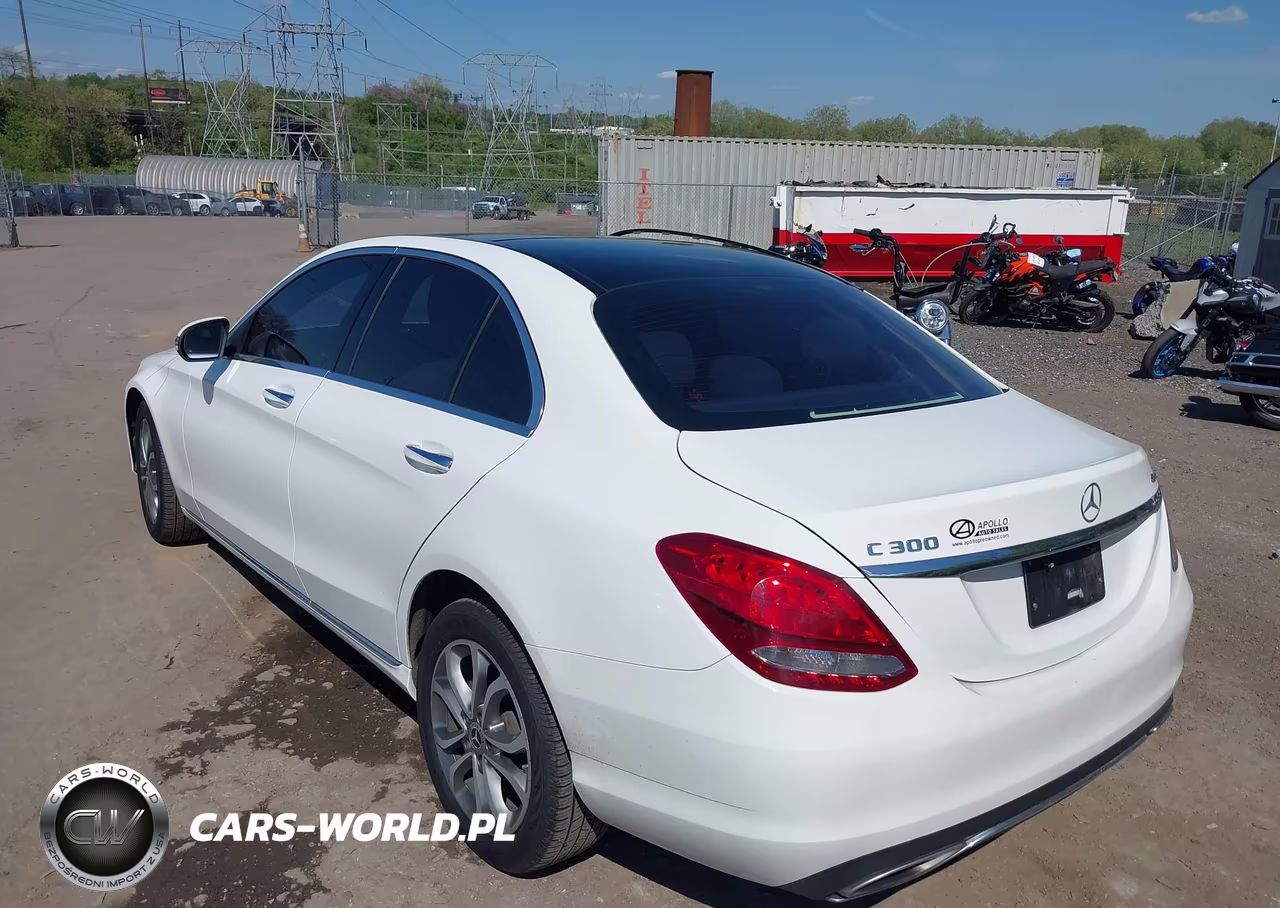 2018 Mercedes-Benz C 300 4Matic VIN:WDDWF4KB4JR312436 - 3