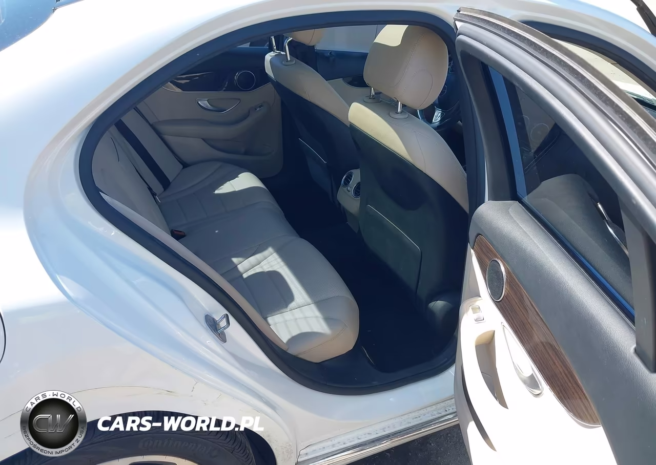 2018 Mercedes-Benz C 300 4Matic VIN:WDDWF4KB4JR312436 - 8