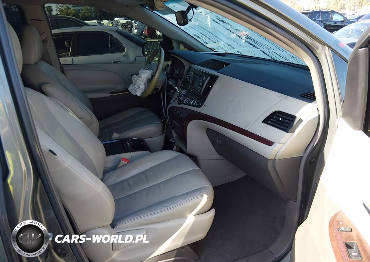 2011 Toyota Sienna Xle V6 VIN:5TDYK3DCXBS062198 - 5