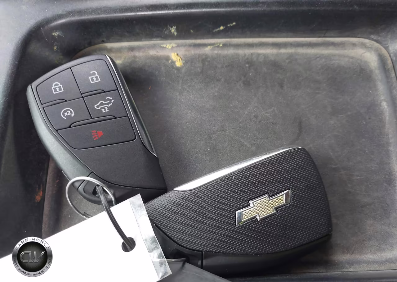 2025 Chevrolet Silverado 1500 4Wd Standard Bed Lt VIN:1GCPKDEK2SZ330425 - 11