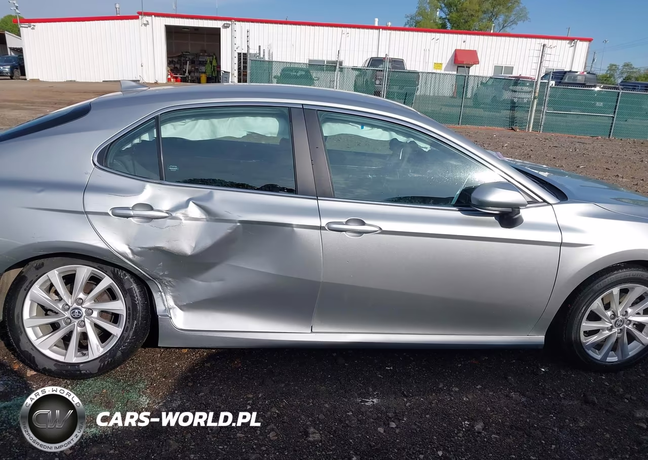 2024 Toyota Camry Le VIN:4T1C11AK8RU236168 - 13