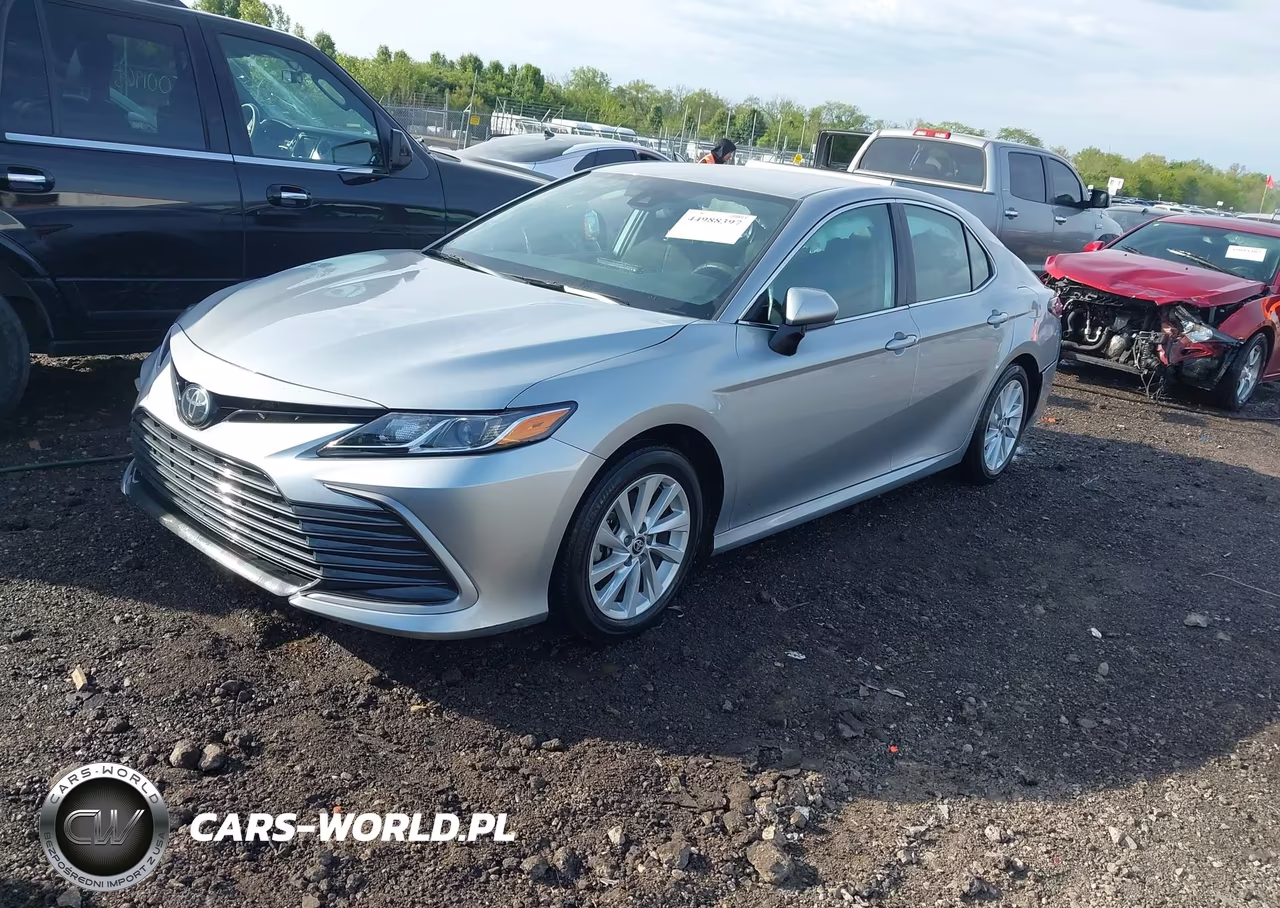 2024 Toyota Camry Le VIN:4T1C11AK8RU236168 - 2