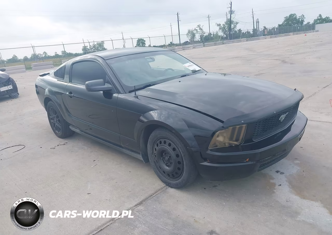 2007 Ford Mustang V6 Deluxe-V6 Premium