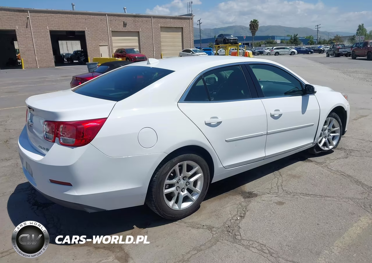 2013 Chevrolet Malibu Eco VIN:1G11D5SR0DF162031 - 4