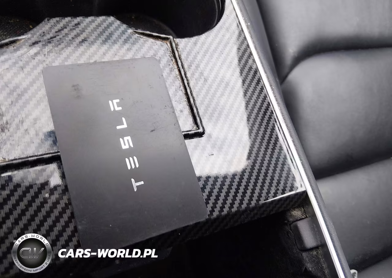 2018 Tesla Model 3 Long Range-Performance VIN:5YJ3E1EB9JF064247 - 11