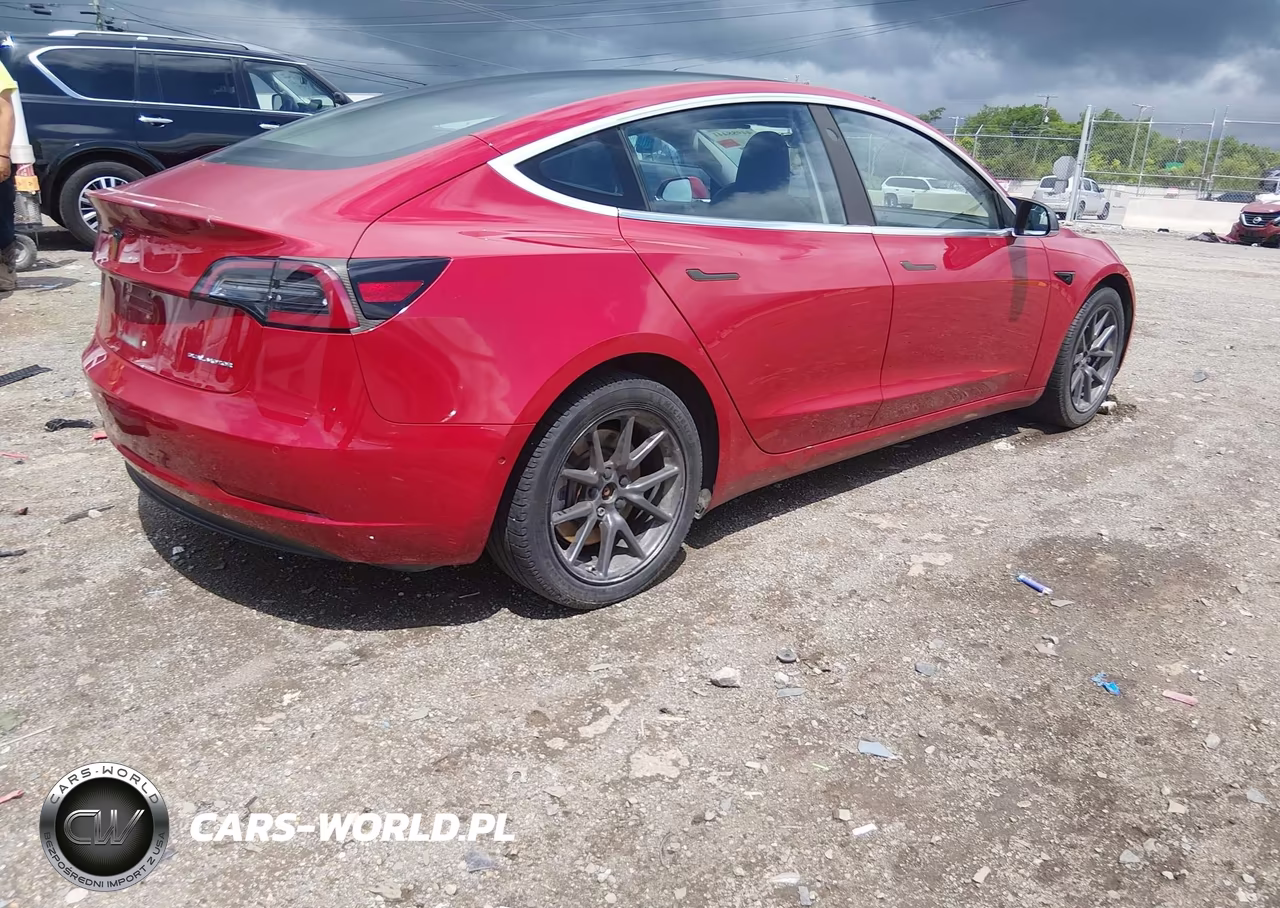 2018 Tesla Model 3 Long Range-Performance VIN:5YJ3E1EB9JF064247 - 4
