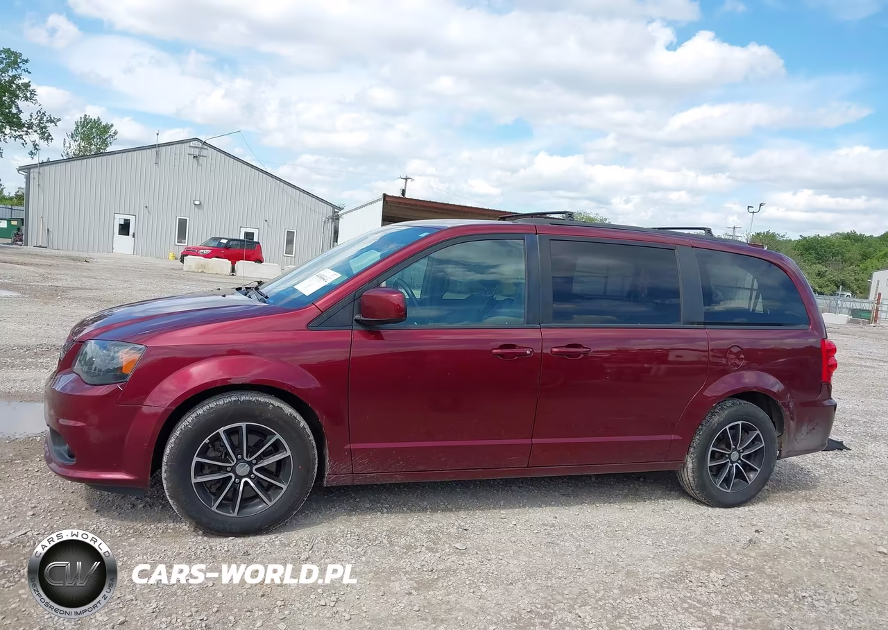 2018 Dodge Grand Caravan Gt VIN:2C4RDGEG5JR342058 - 15