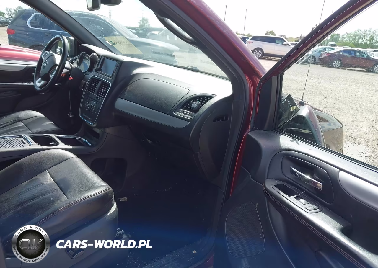 2018 Dodge Grand Caravan Gt VIN:2C4RDGEG5JR342058 - 5