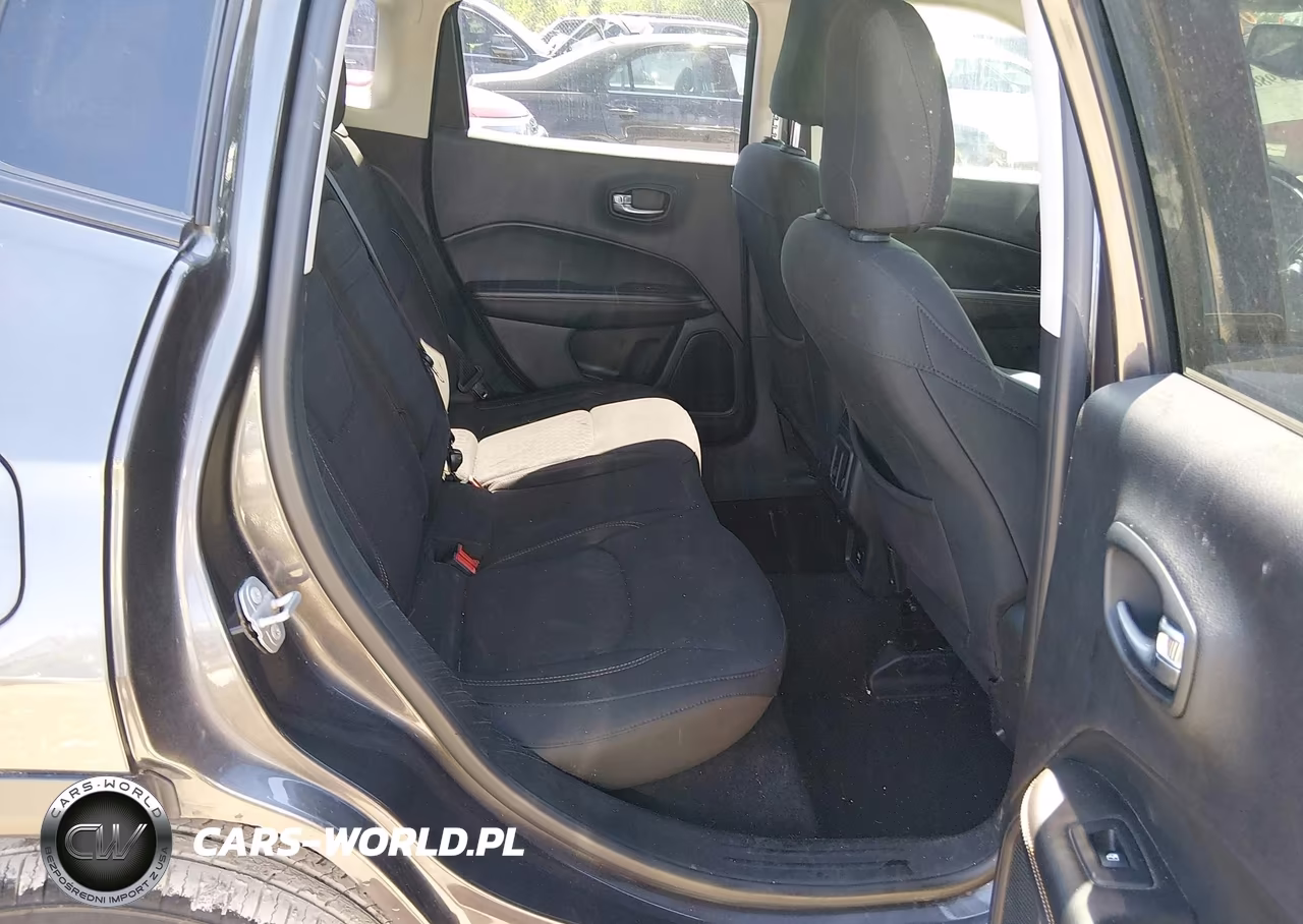2018 Jeep Compass Sport Fwd VIN:3C4NJCAB0JT335249 - 8
