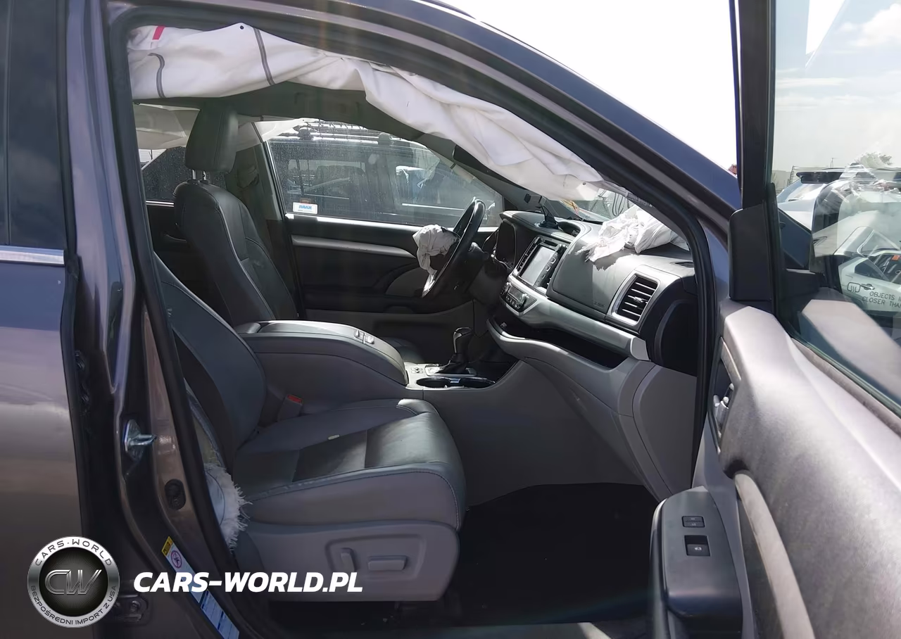 2019 Toyota Highlander Xle VIN:5TDJZRFH0KS625140 - 5