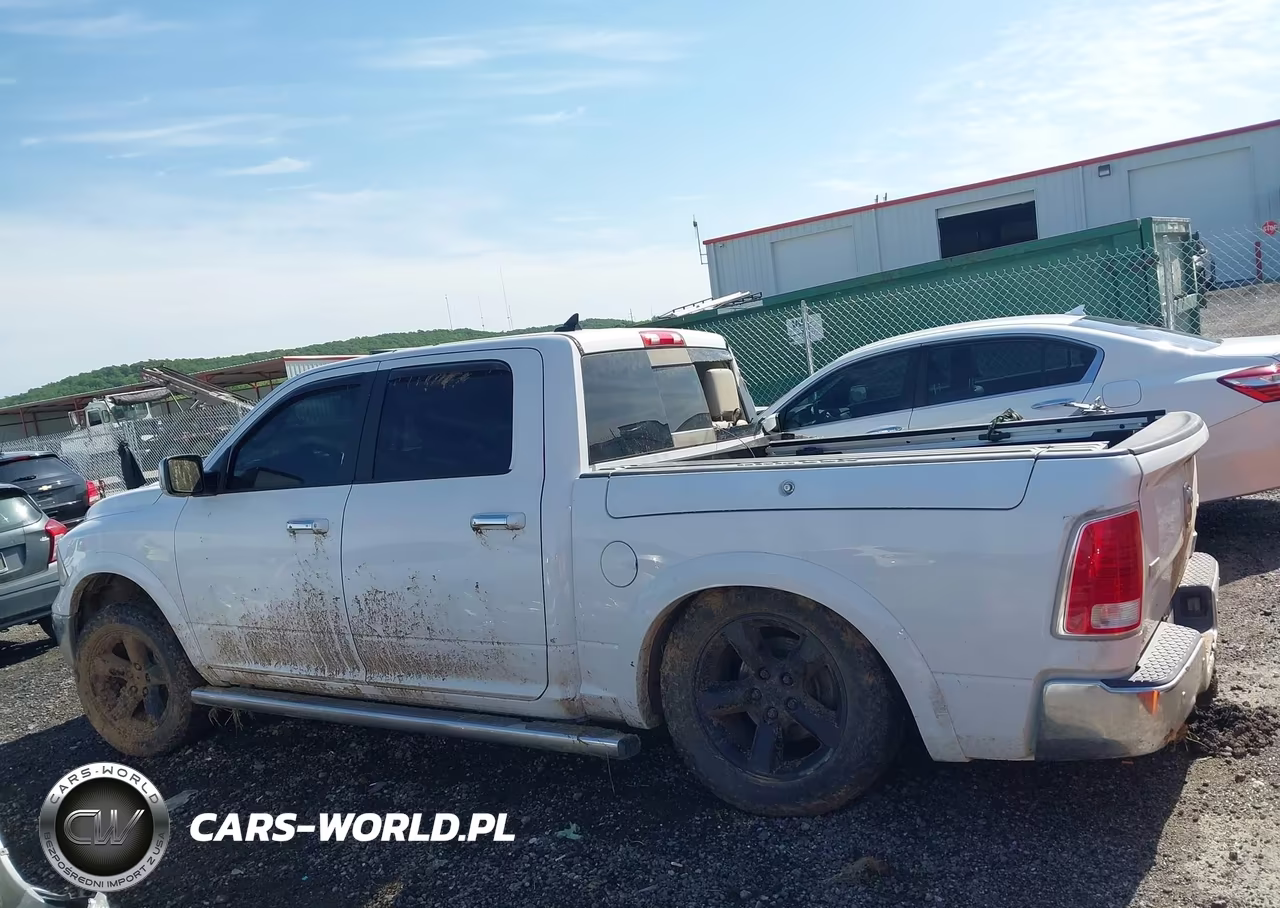 2014 Ram 1500 Laramie VIN:1C6RR7NT6ES447802 - 15