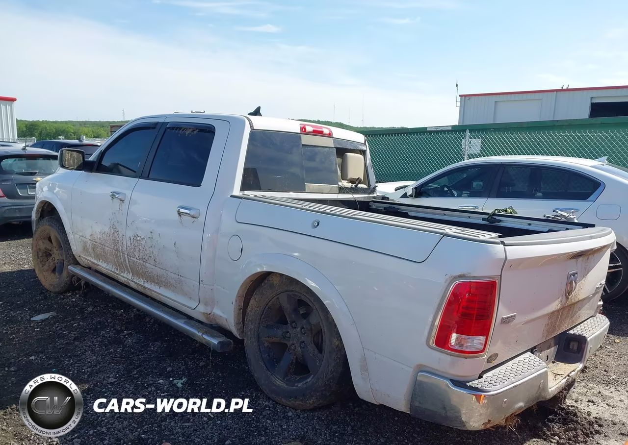 2014 Ram 1500 Laramie VIN:1C6RR7NT6ES447802 - 3