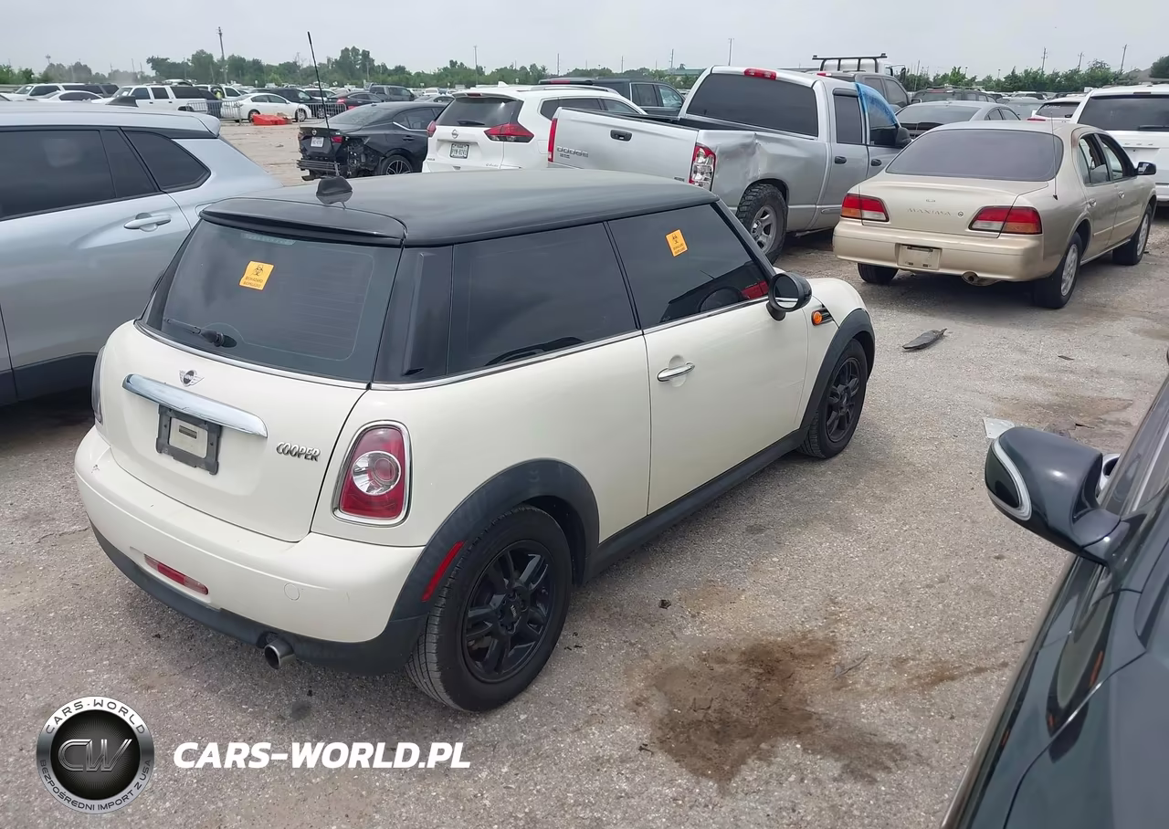 2012 Mini Cooper VIN:WMWSU3C55CT540580 - 4