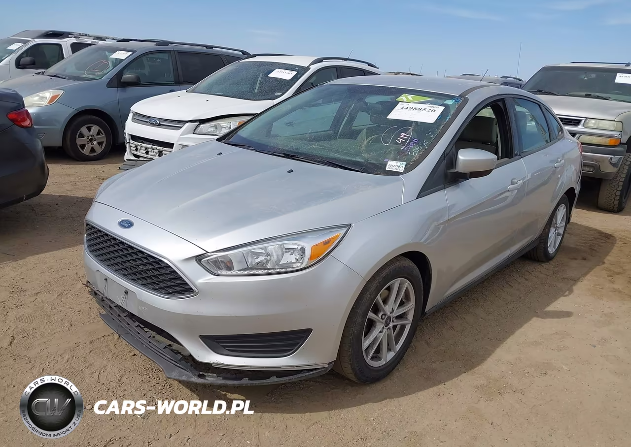 2018 Ford Focus Se VIN:1FADP3F25JL225317 - 2