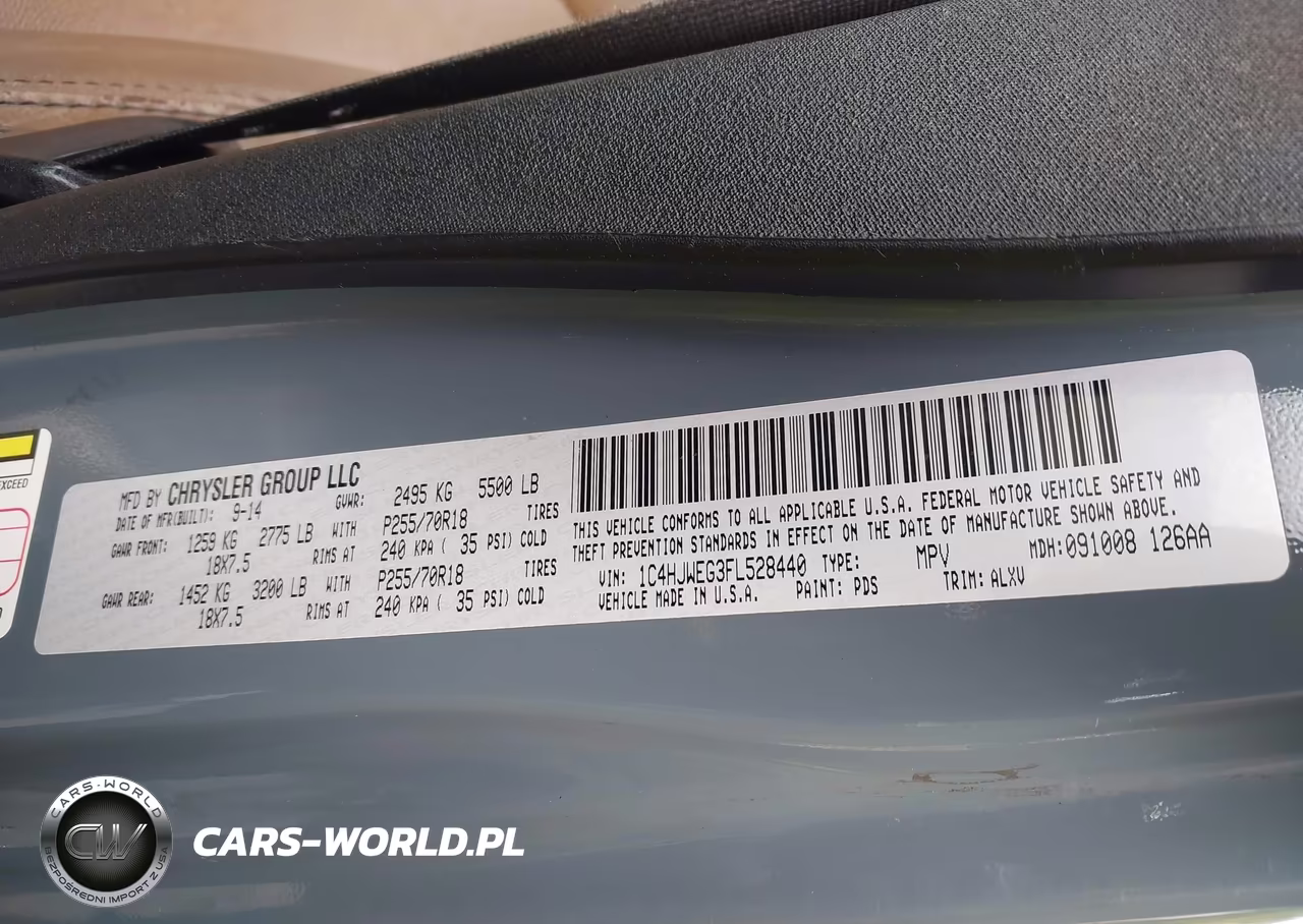2015 Jeep Wrangler Unlimited Sahara VIN:1C4HJWEG3FL528440 - 9