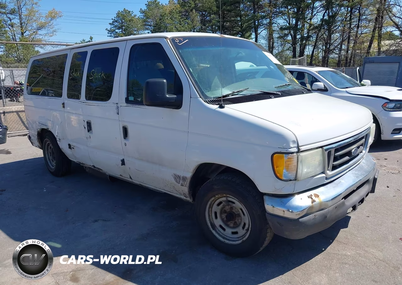 2005 Ford E-150 Chateau-Xl-Xlt