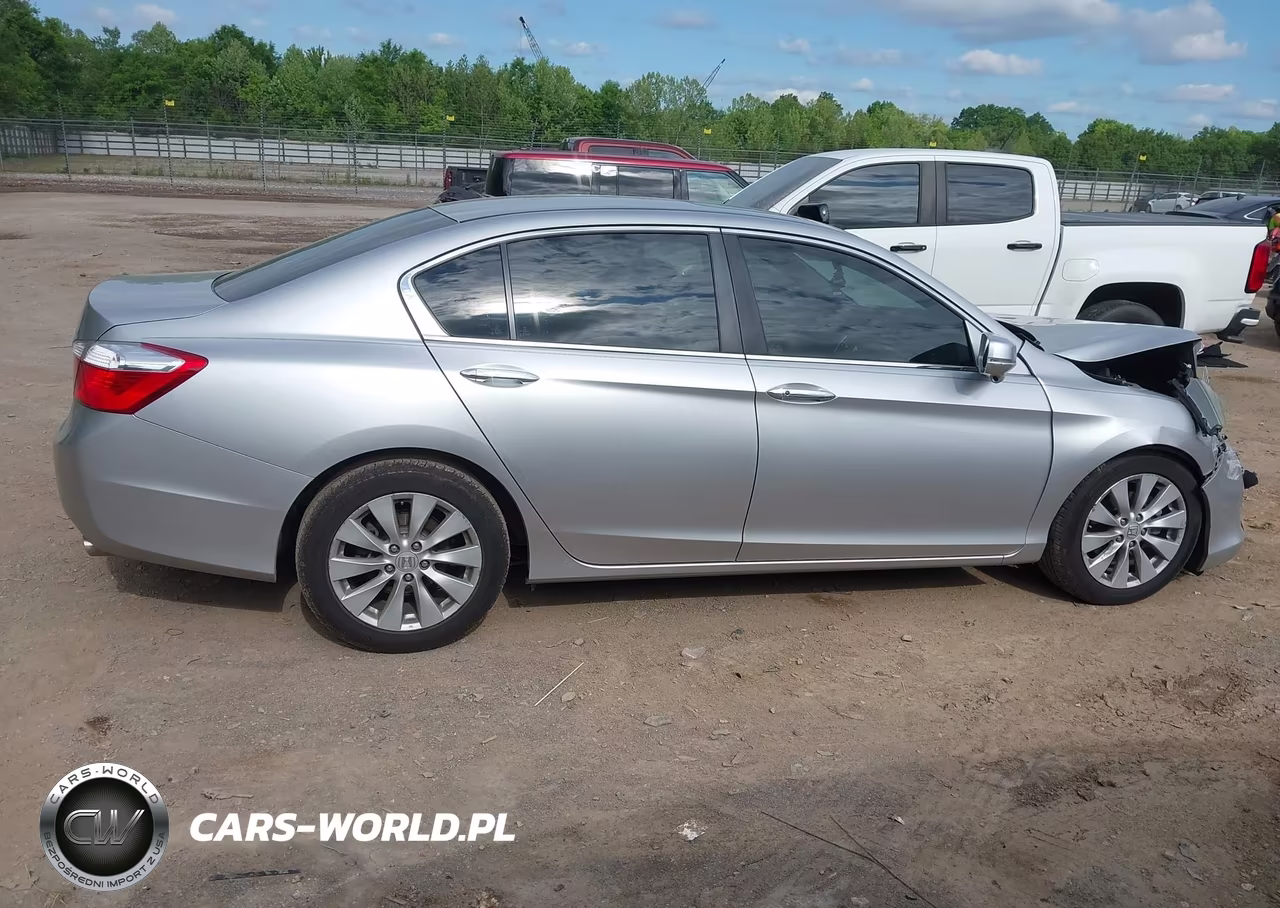 2015 Honda Accord Ex VIN:1HGCR2F77FA131210 - 13