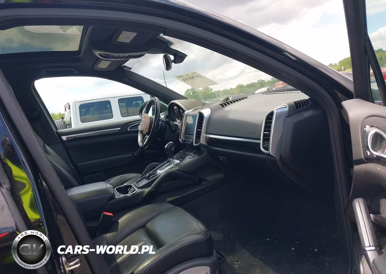 2018 Porsche Cayenne Platinum Edition VIN:WP1AA2A21JKA03698 - 5
