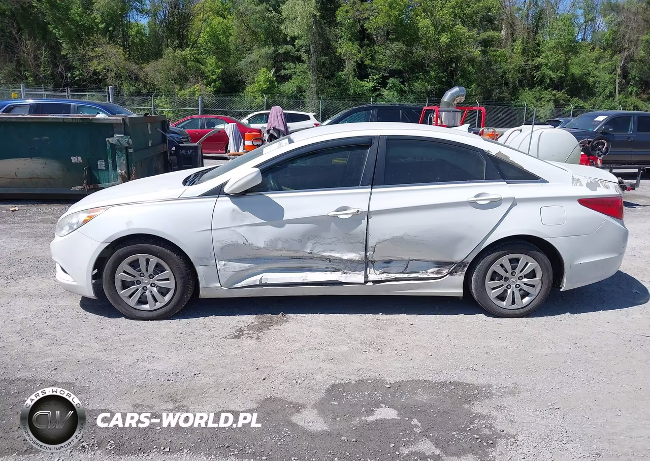2011 Hyundai Sonata Gls VIN:5NPEB4ACXBH212703 - 13