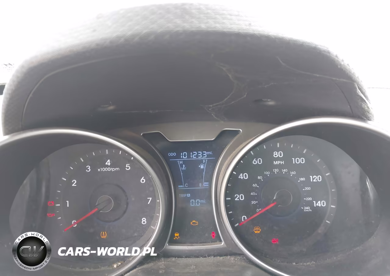 2016 Hyundai Veloster VIN:KMHTC6AD6GU256652 - 7