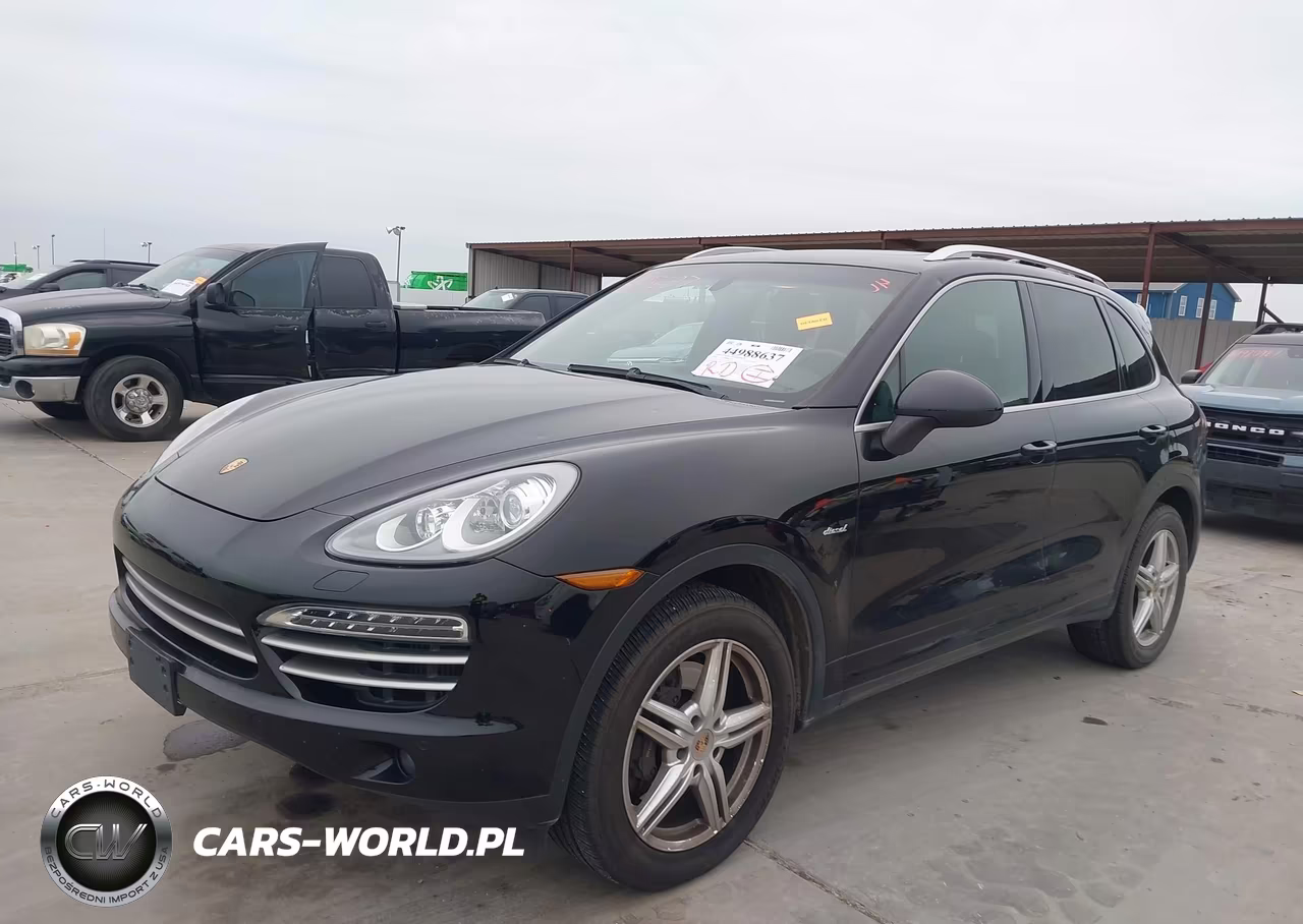 2014 Porsche Cayenne Diesel Platinum Edition VIN:WP1AF2A21ELA45709 - 2