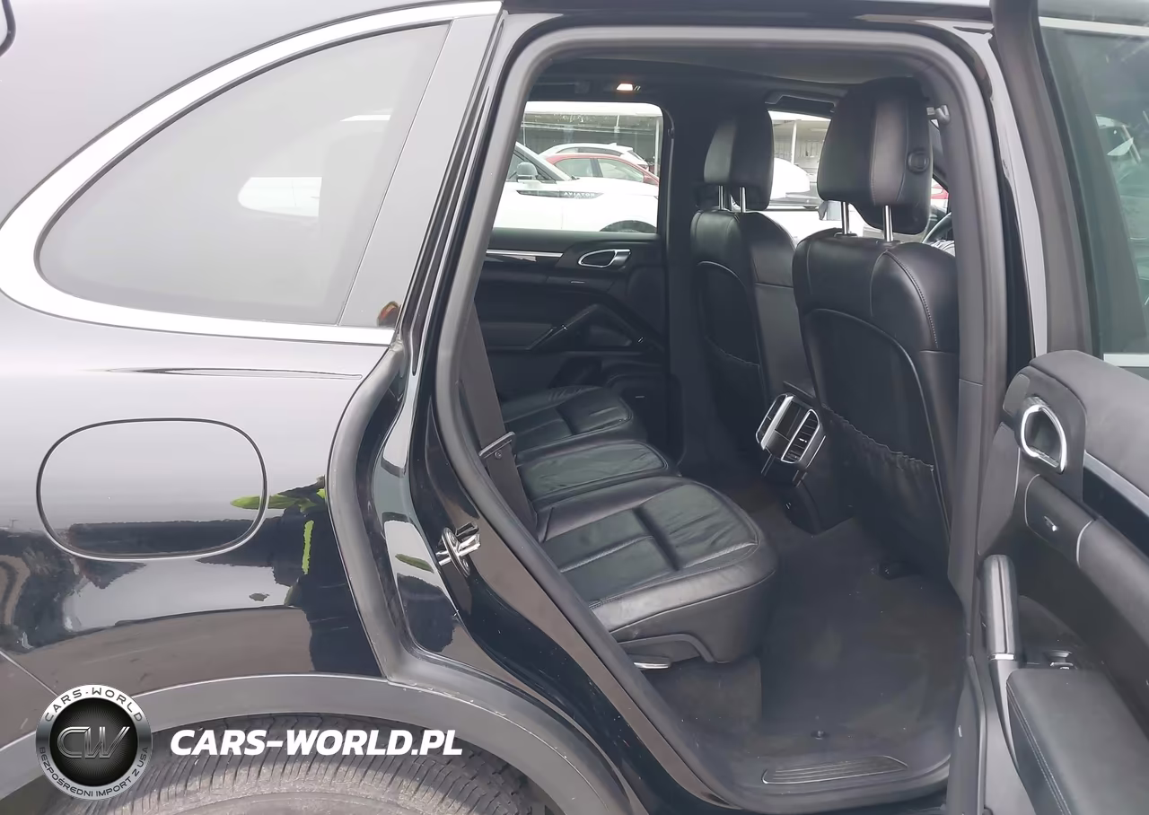 2014 Porsche Cayenne Diesel Platinum Edition VIN:WP1AF2A21ELA45709 - 8