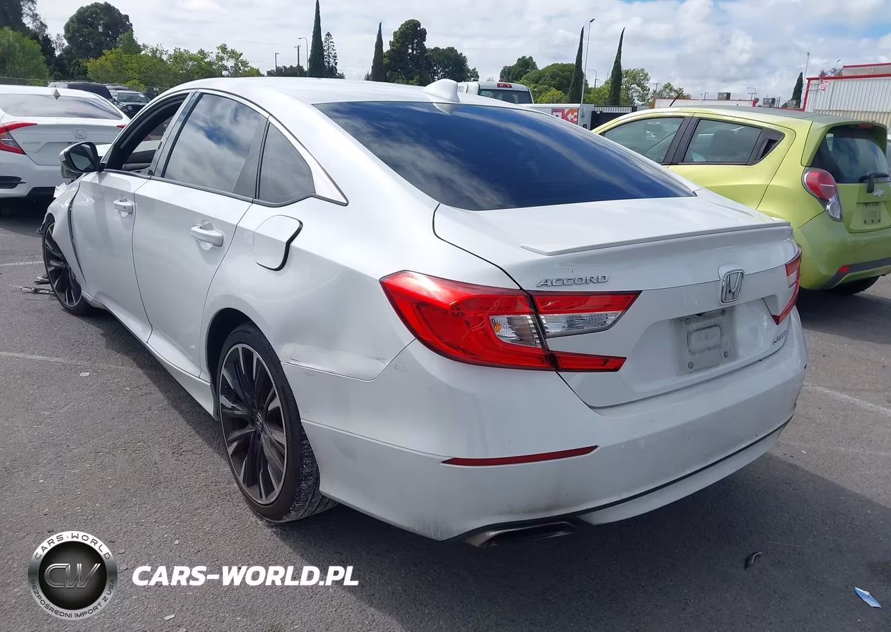 2019 Honda Accord Sport VIN:1HGCV1F31KA016373 - 3