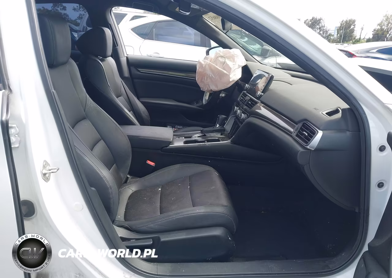 2019 Honda Accord Sport VIN:1HGCV1F31KA016373 - 5
