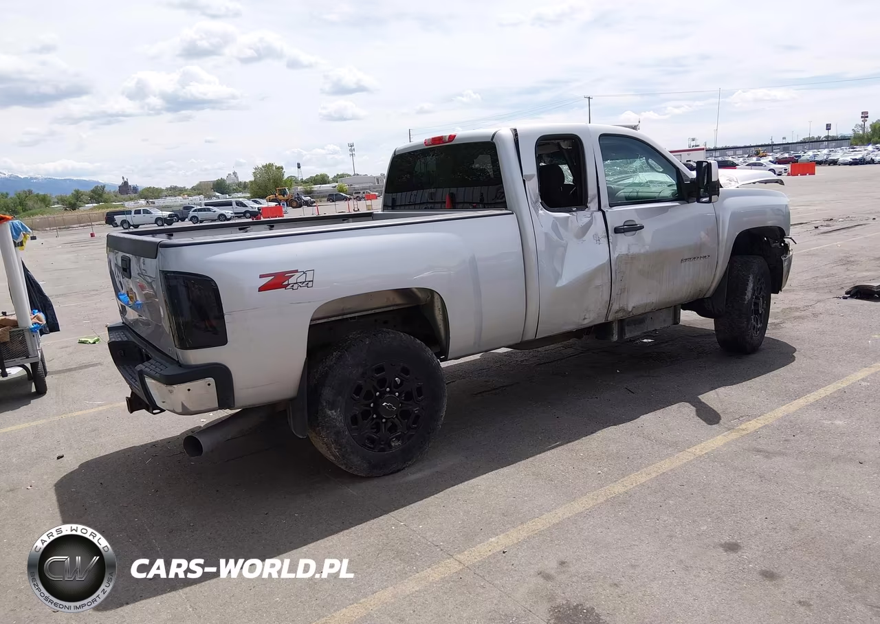2012 Chevrolet Silverado 2500Hd Lt VIN:1GC2KXE89CZ233031 - 4