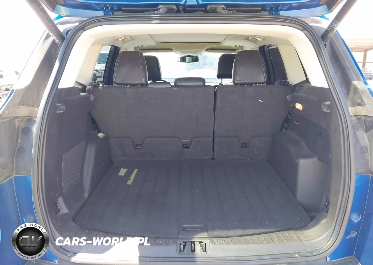2017 Ford Escape Titanium VIN:1FMCU0J98HUC78935 - 19