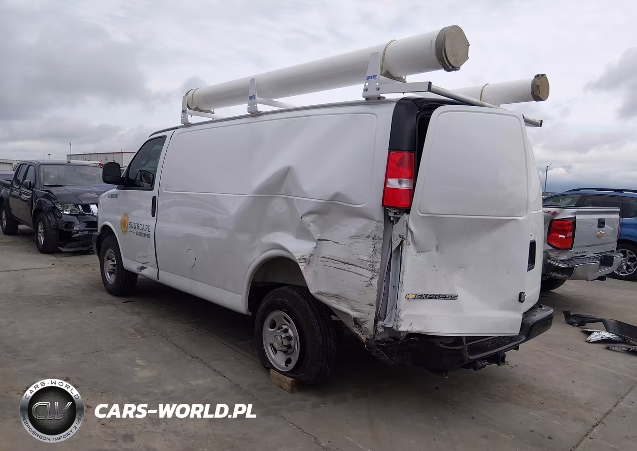 2025 Chevrolet Express Cargo Rwd 2500 Regular Wheelbase Wt VIN:1GCWGAF78S1270672 - 3