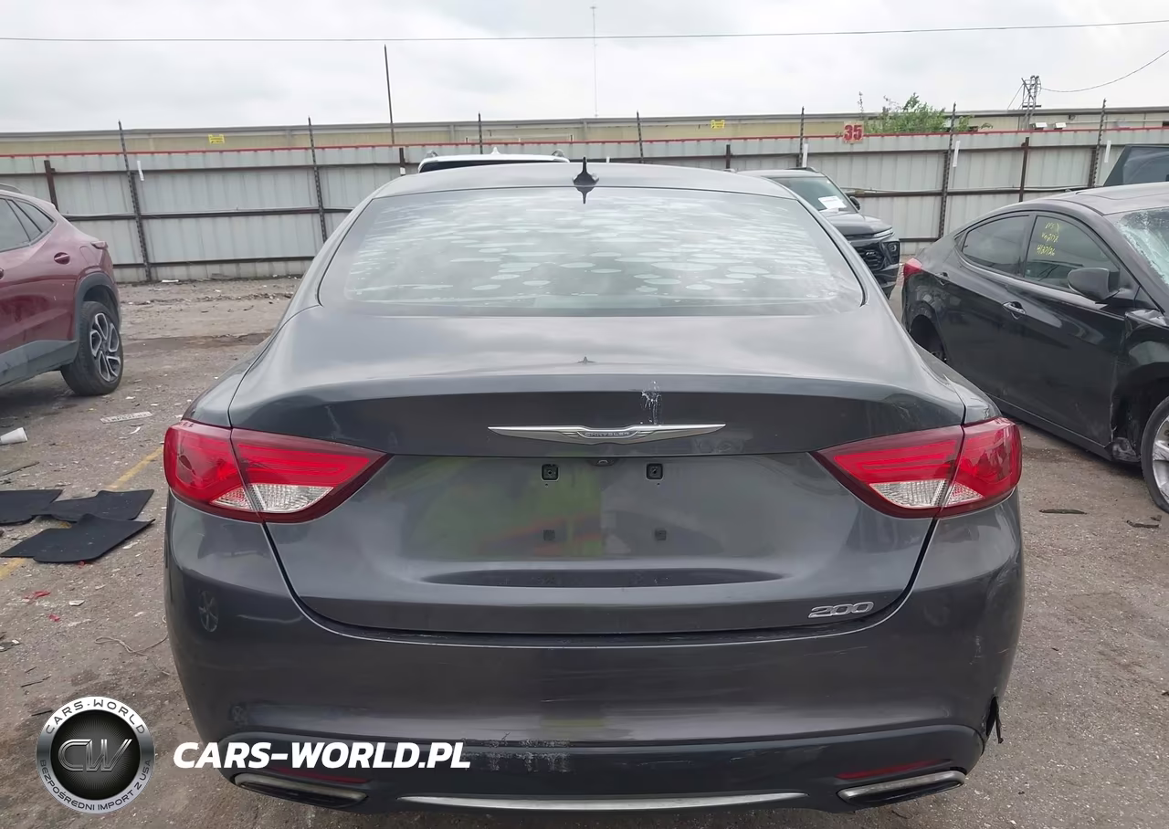 2016 Chrysler 200 Limited Platinum VIN:1C3CCCAG9GN100939 - 15