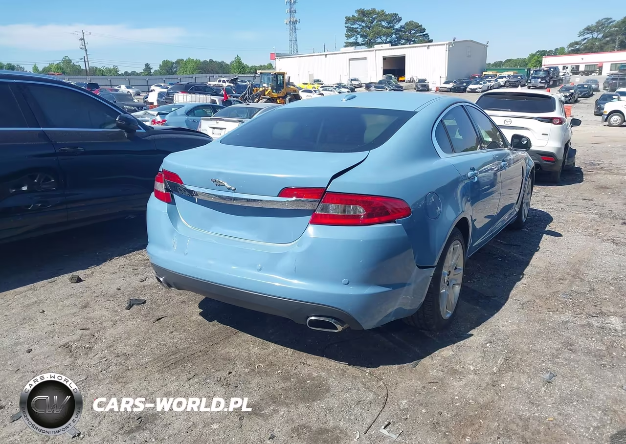 2009 Jaguar Xf Luxury VIN:SAJWA05B99HR43182 - 4