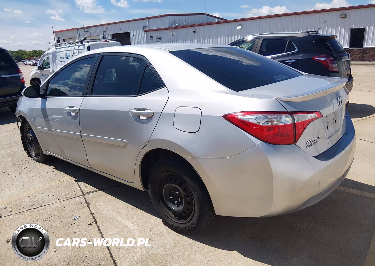 2016 Toyota Corolla S Plus VIN:5YFBURHE3GP435905 - 3