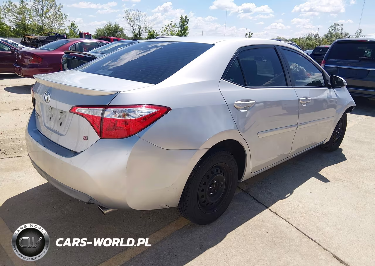 2016 Toyota Corolla S Plus VIN:5YFBURHE3GP435905 - 4