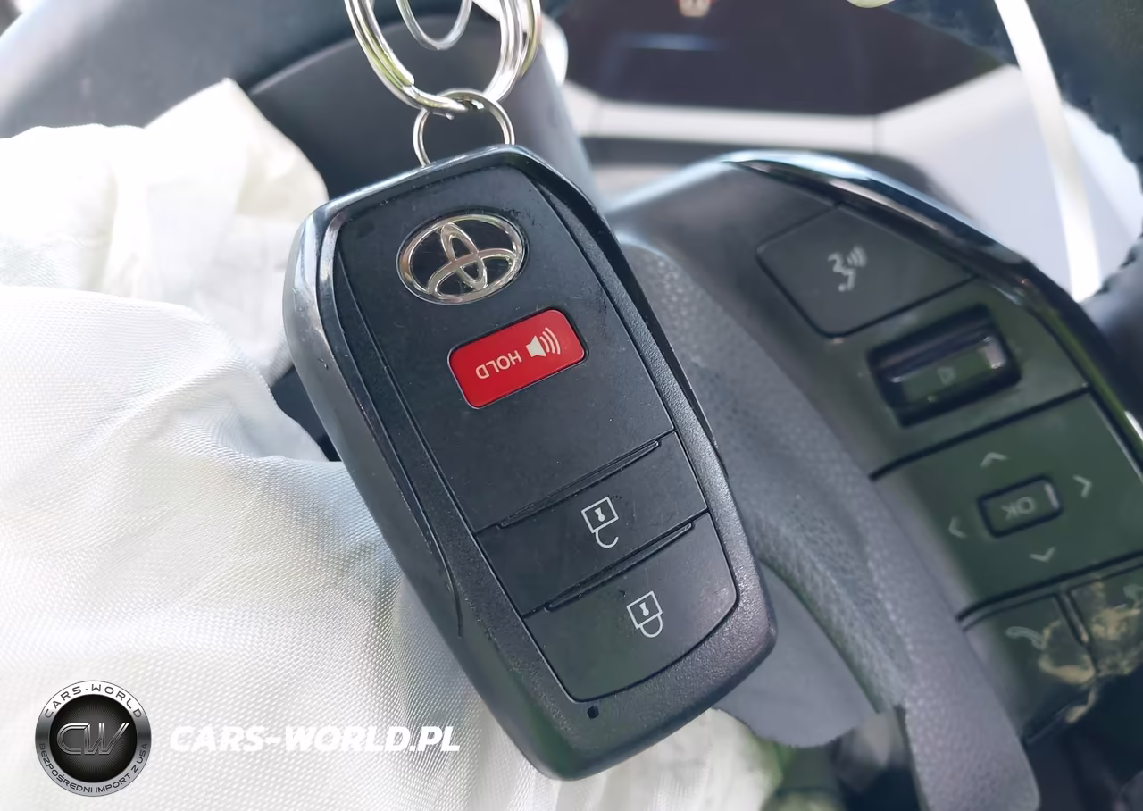 2023 Toyota Prius Xle Awd-E VIN:JTDADABU5P3005797 - 11