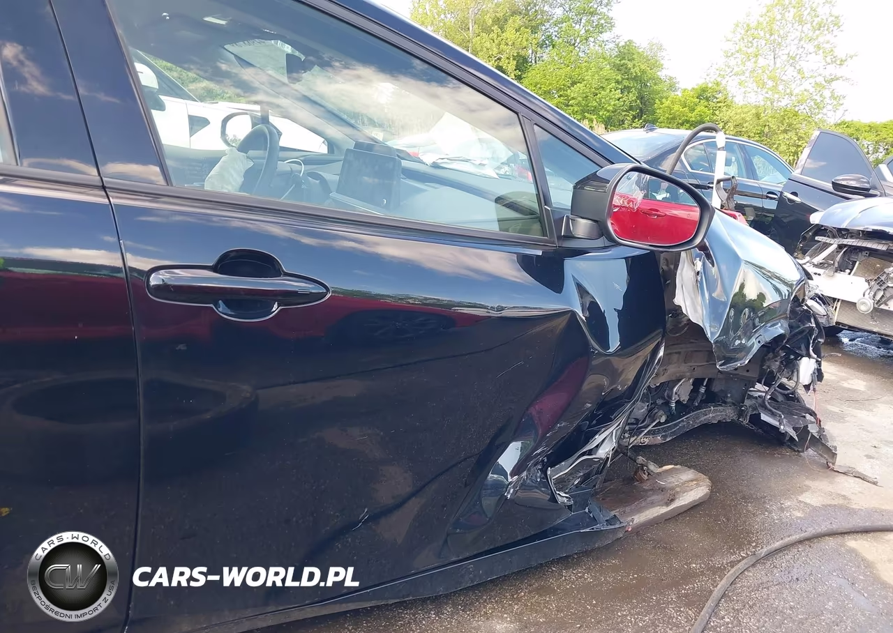 2023 Toyota Prius Xle Awd-E VIN:JTDADABU5P3005797 - 19