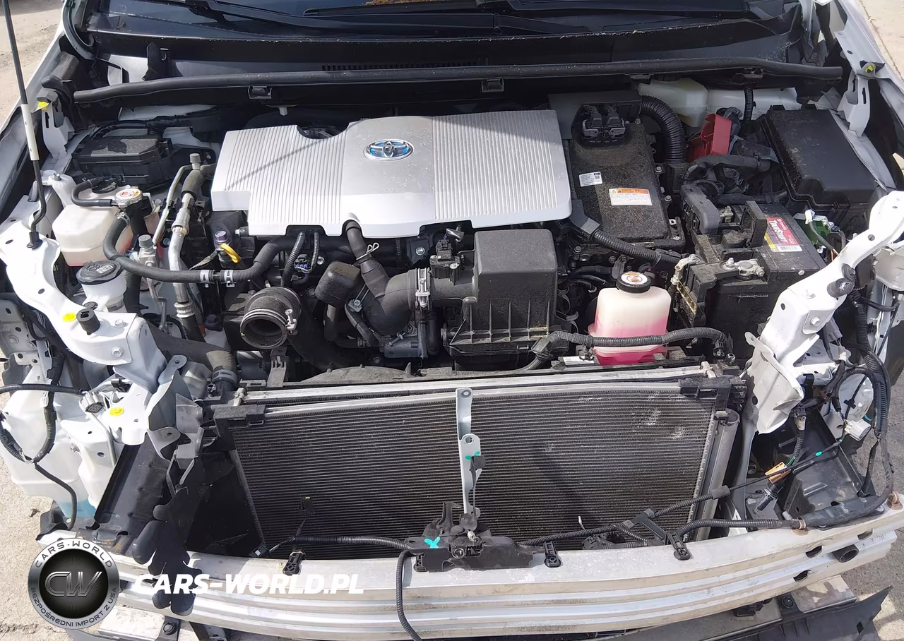 2020 Toyota Prius Le VIN:JTDKARFU8L3123472 - 10