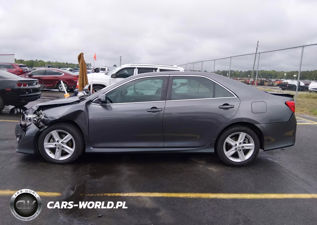2014 Toyota Camry Se VIN:4T1BF1FK7EU358293 - 15