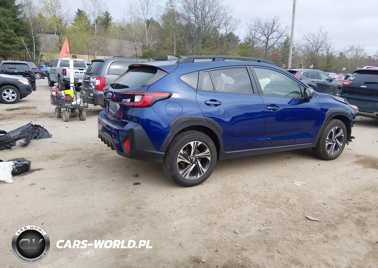 2024 Subaru Crosstrek Premium VIN:JF2GUADC2R8884598 - 4