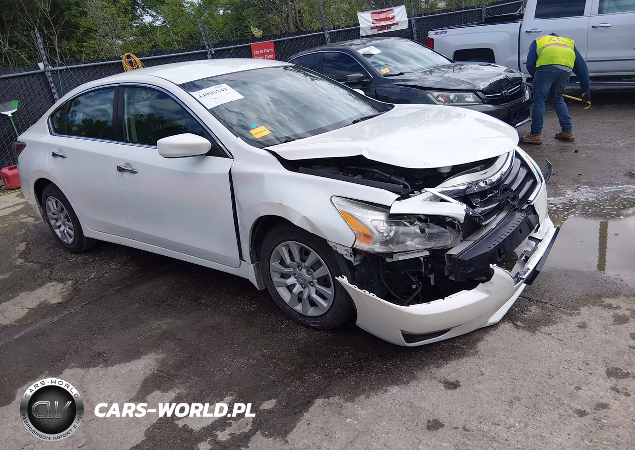 2015 Nissan Altima 2.5 S – zdjęcie 1 z 18