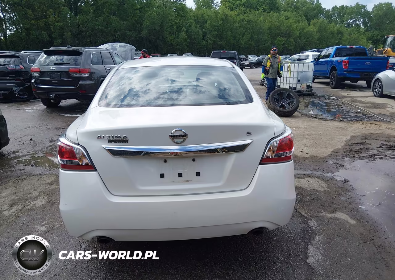 2015 Nissan Altima 2.5 S VIN:1N4AL3AP7FN390749 - 16