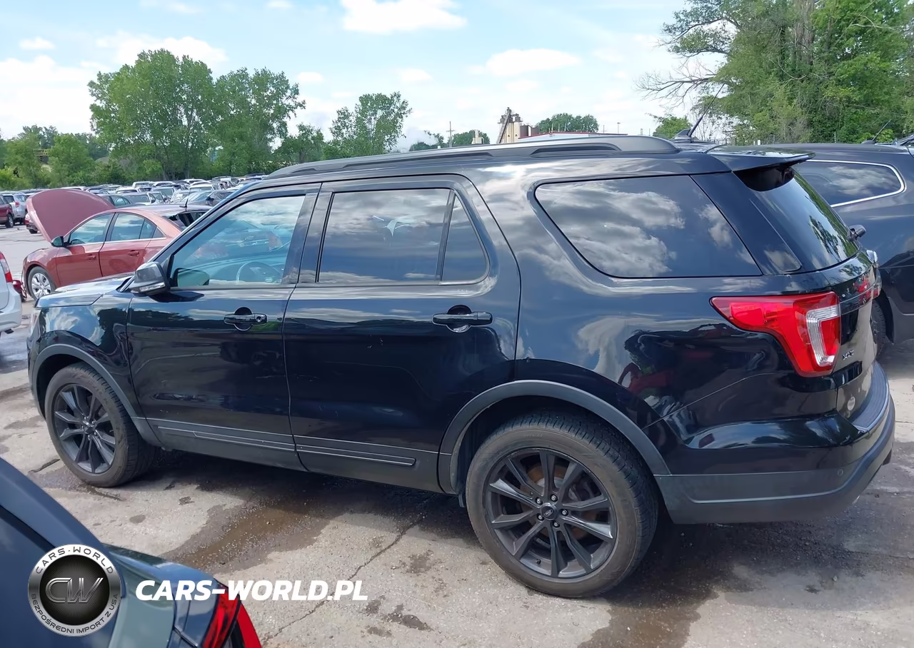 2019 Ford Explorer Xlt VIN:1FM5K8D85KGA02346 - 14